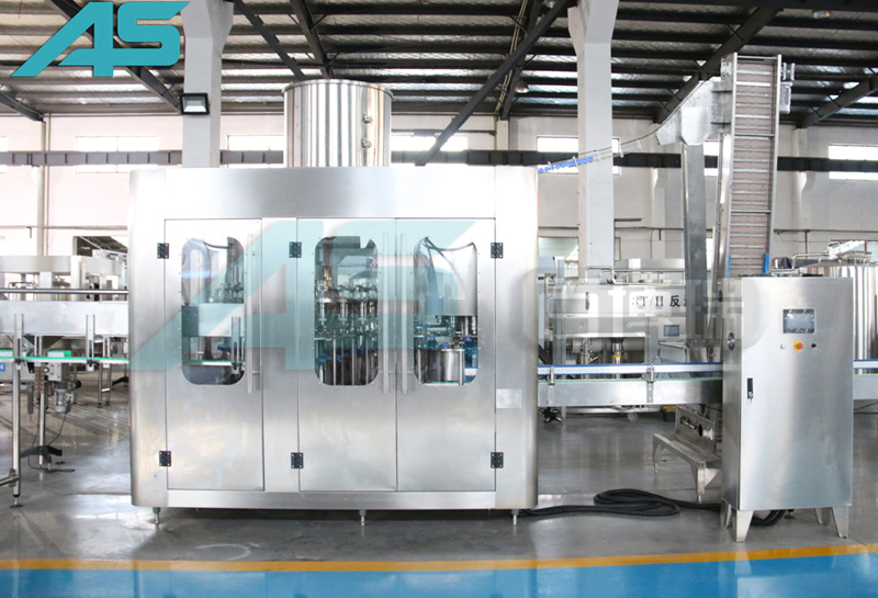 在選購灌裝機生產(chǎn)線時需注意事項